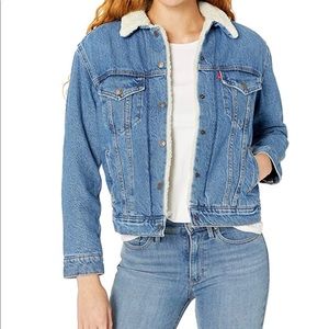 Levi's Women's EX-BF Sherpa Trucker Jacket